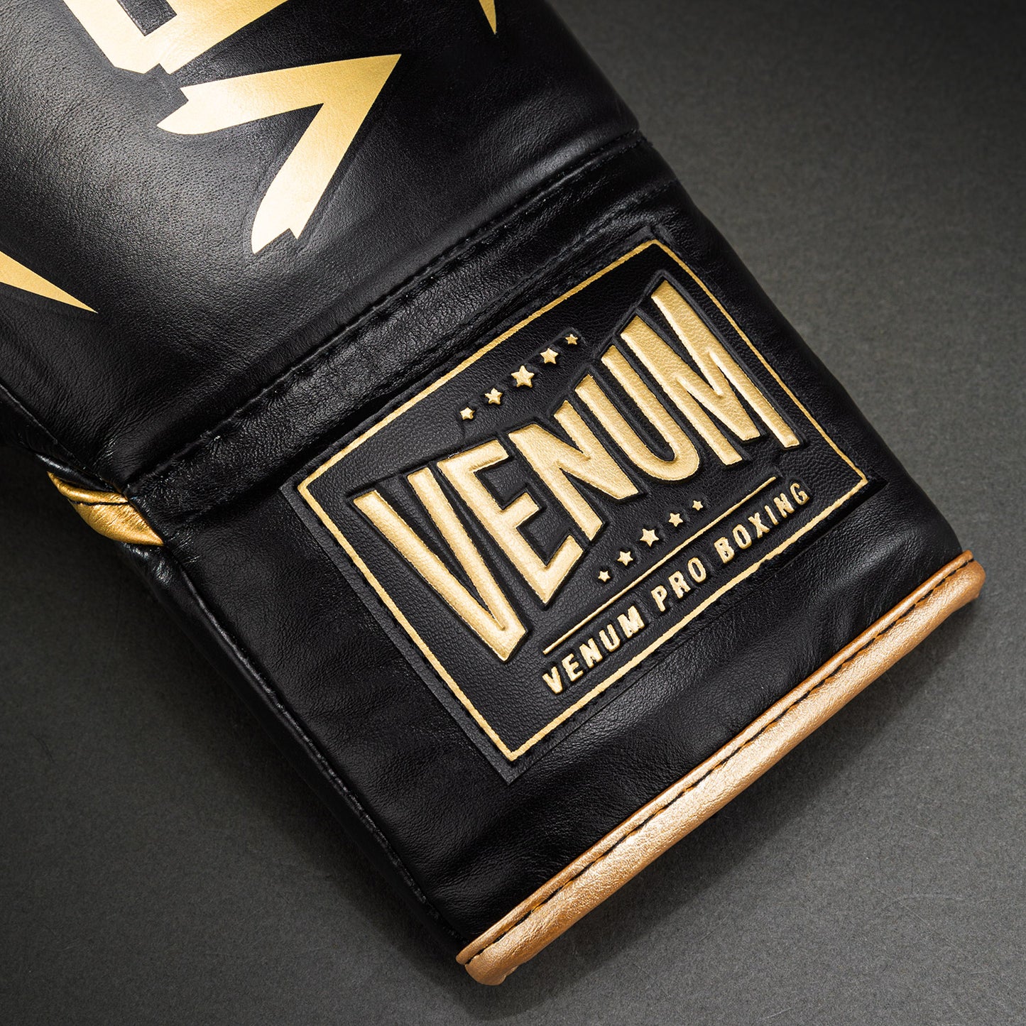 Venum Hammer Pro Boxing Gloves with Laces - Black/Gold