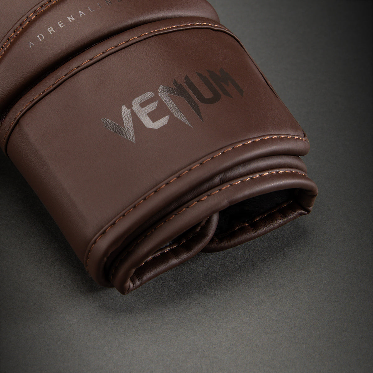 Venum Contender 1.5 Boxing Gloves - Dark Brown