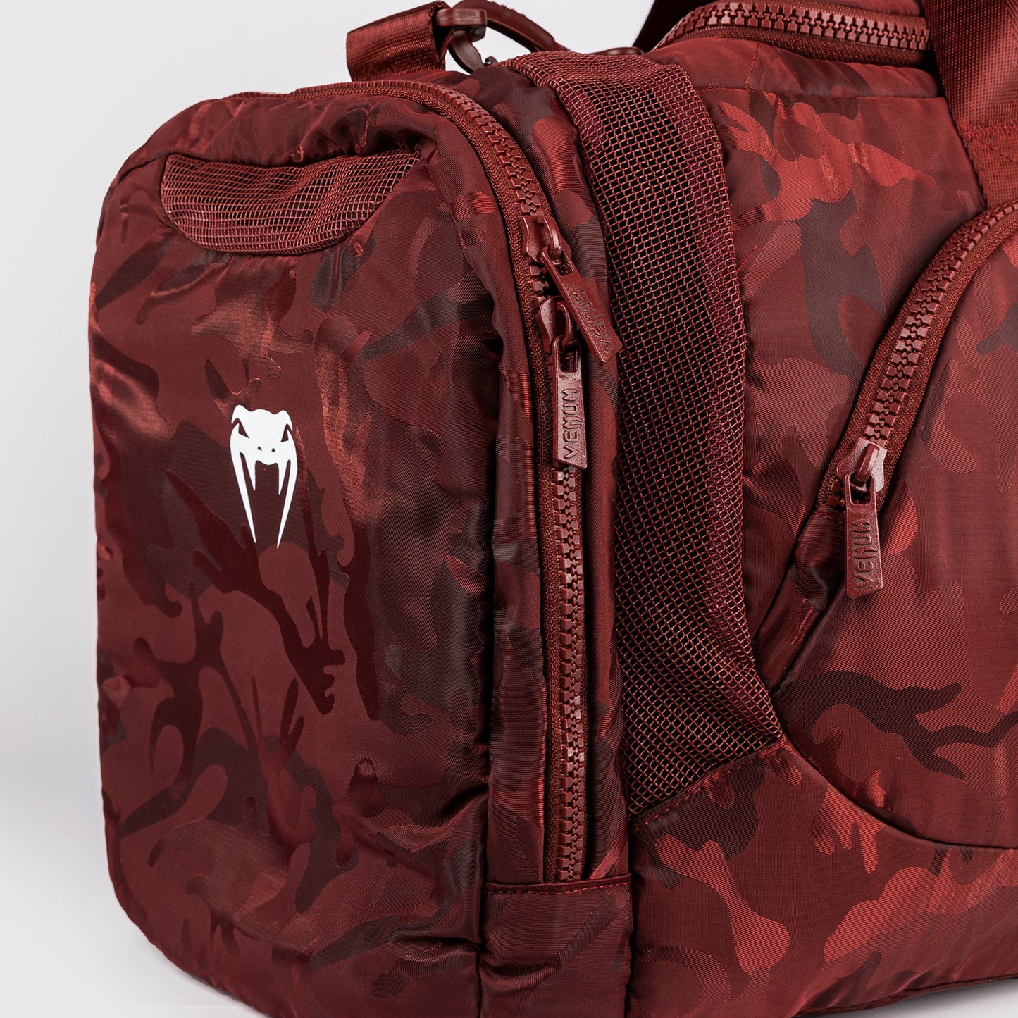 Venum Trainer Lite Sports Bag (48L) - Camo/Burgundy