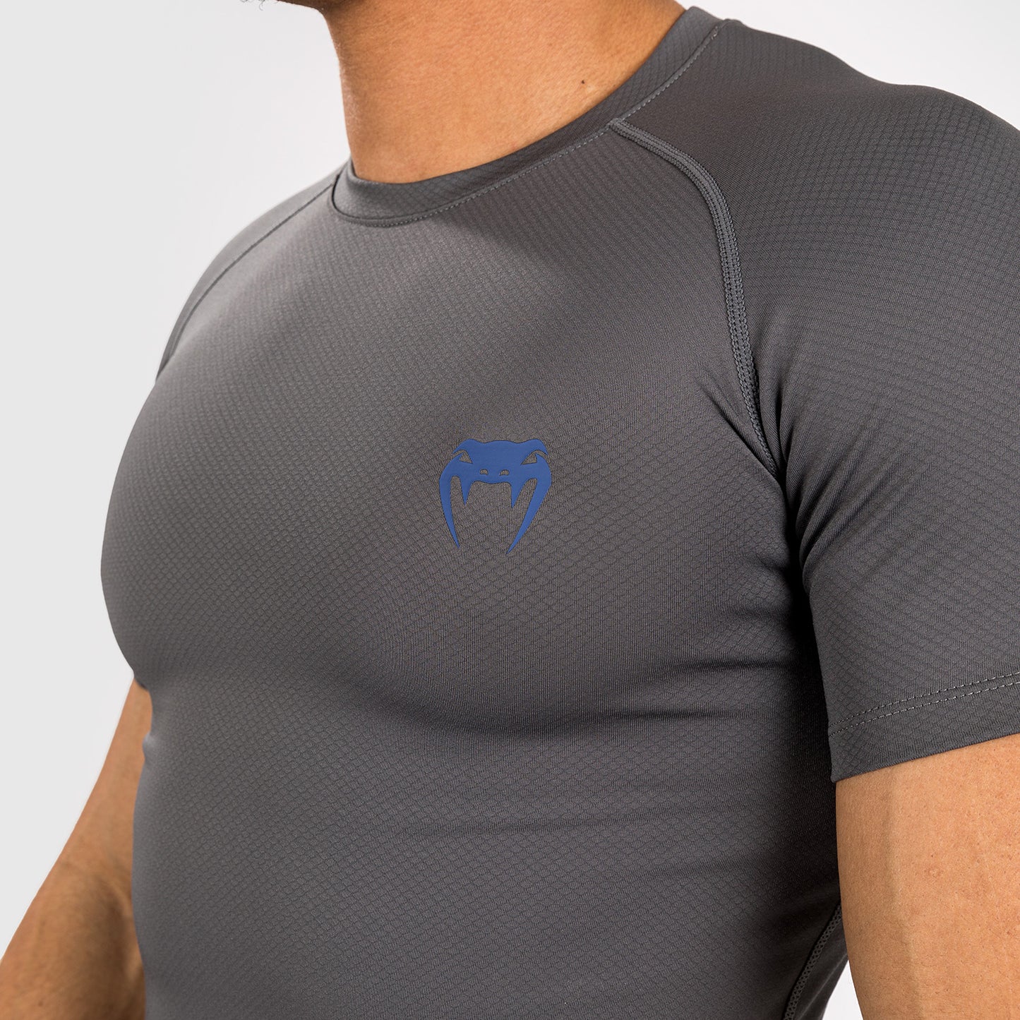 Venum Contender Men’s Short Sleeve Rashguard - Grey