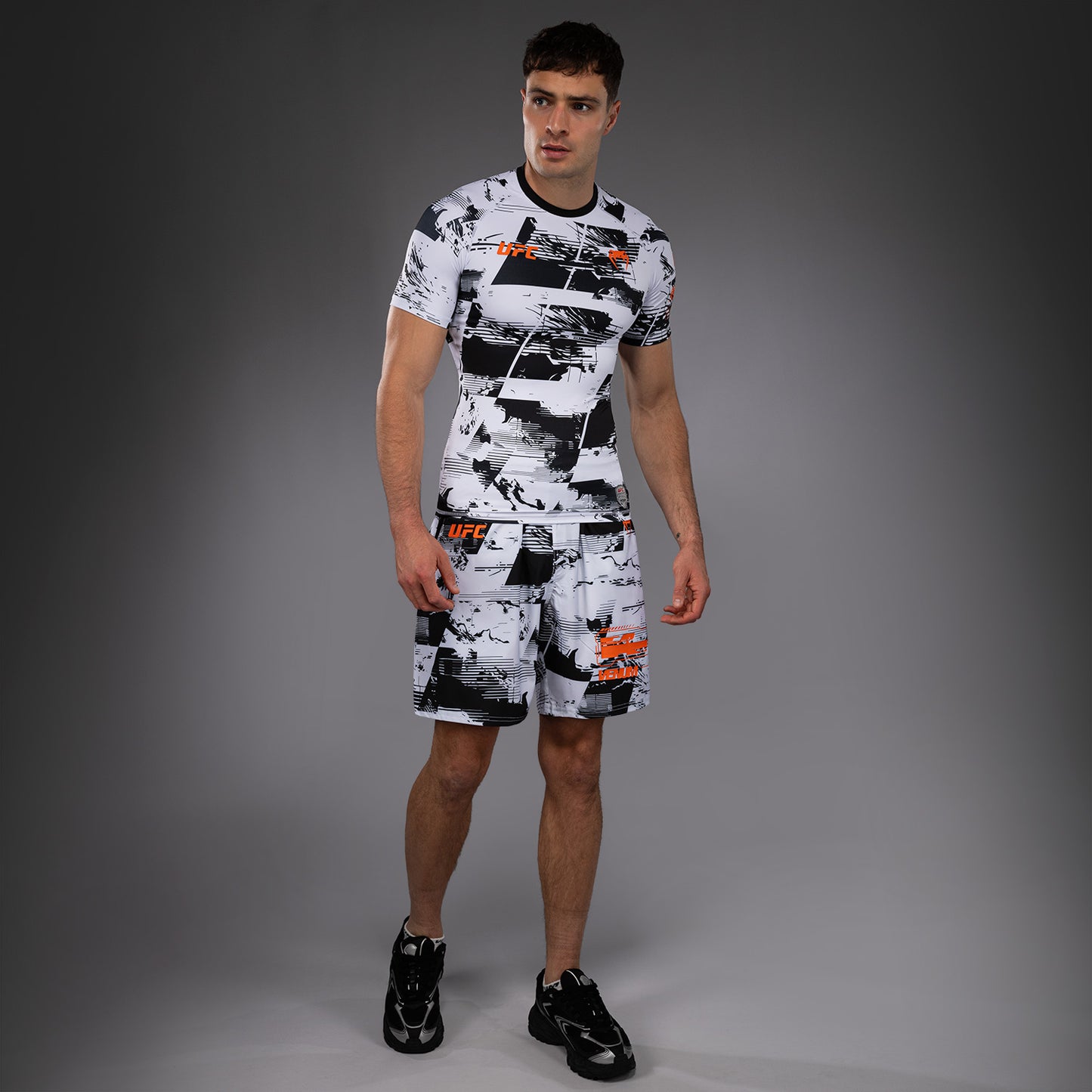 Men's UFC Zenith by Venum White Authentic Fight Week Performance Short Sleeve Rashguard