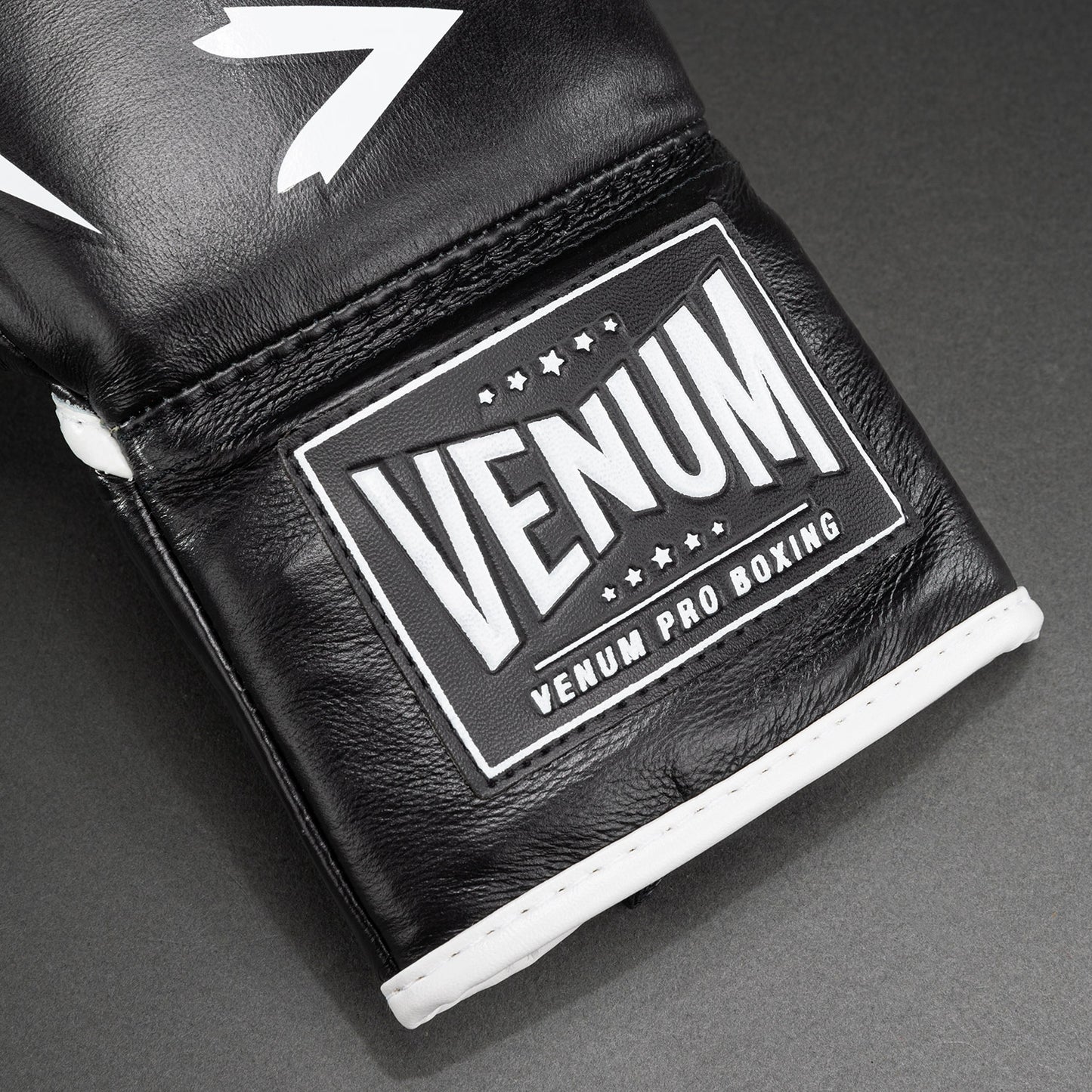 Venum Hammer Pro Boxing Gloves with Laces - Black/White