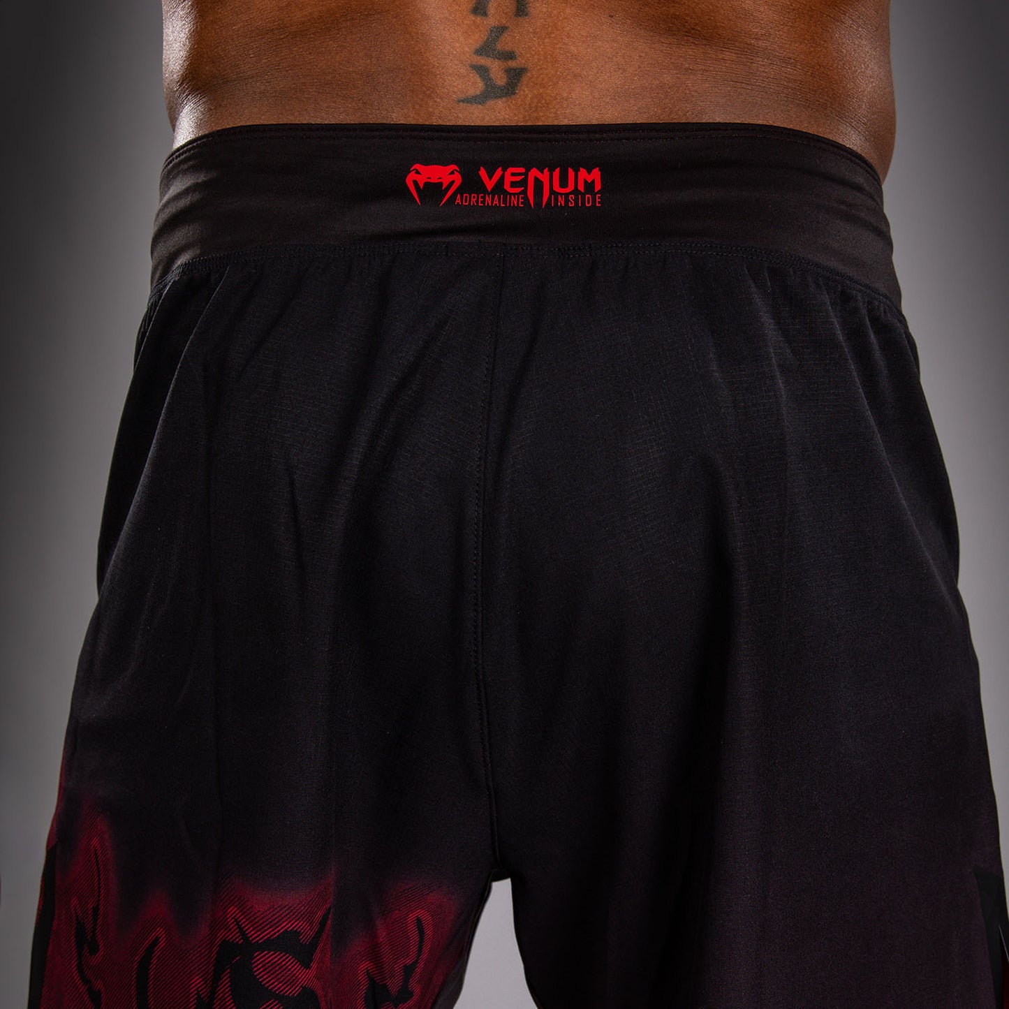 Venum Spectre Fightshorts - Black/Red