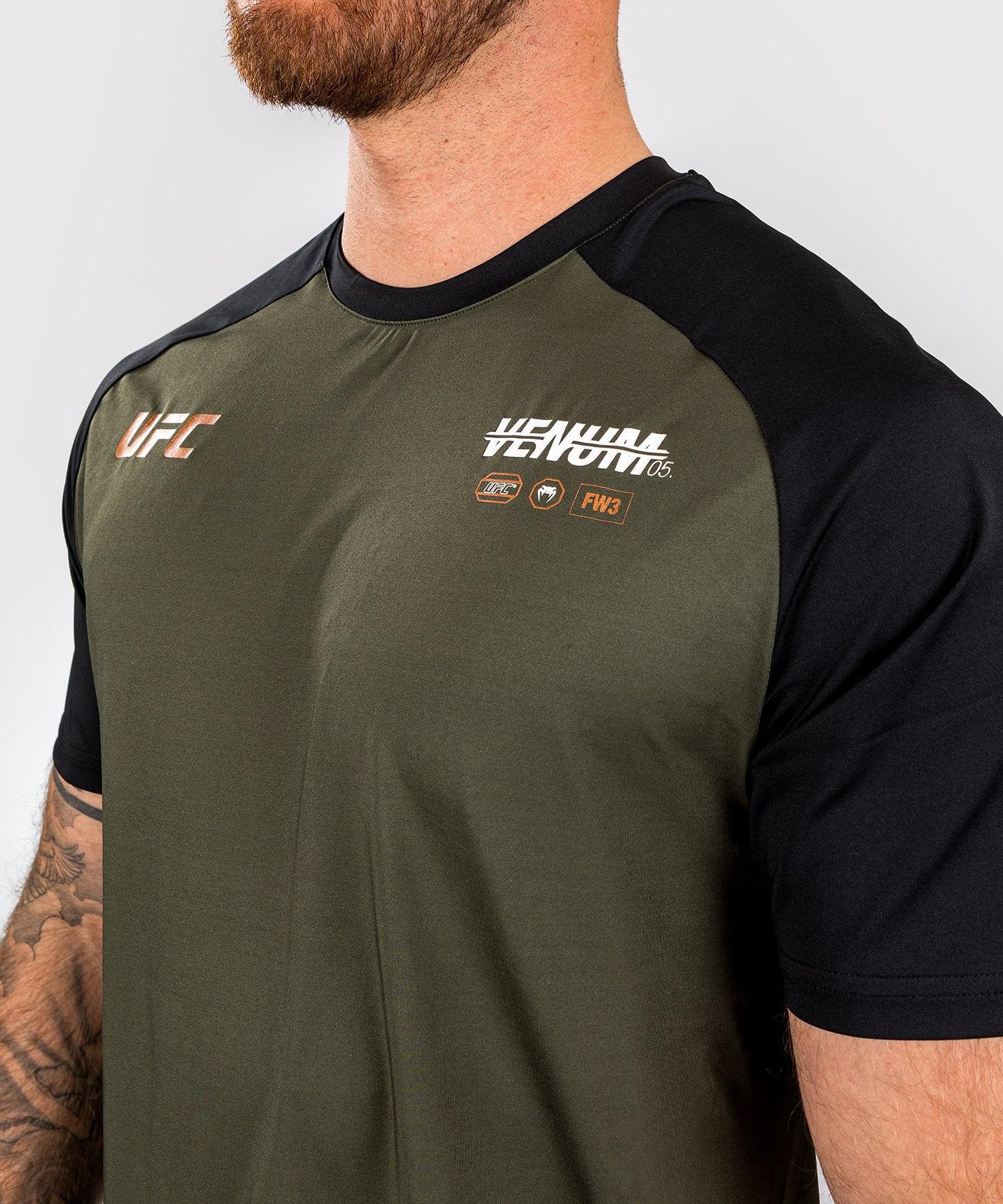 UFC Autenthic Adrenaline Fight Week By Venum Men Dry Tech T-shirt - Khaki/Bronze