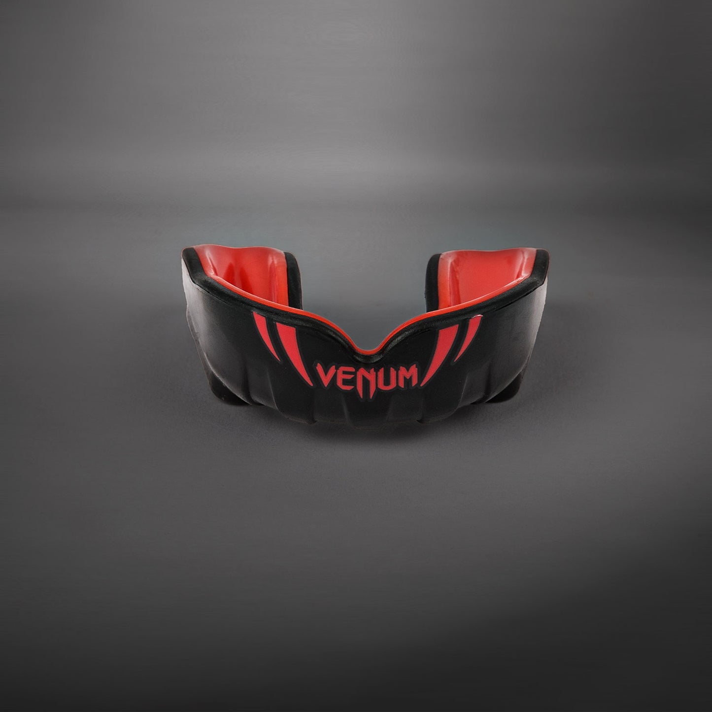 Venum Challenger Kids Mouthguard - Black/Red