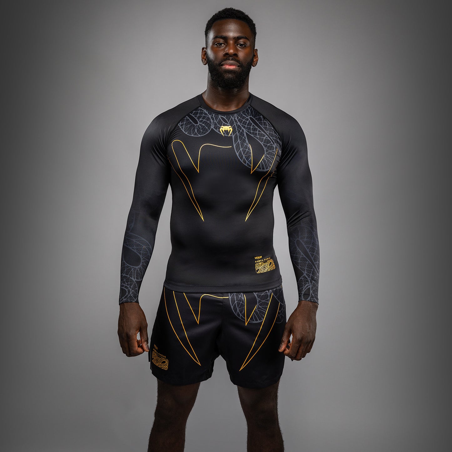 Venum Serpenti Long Sleeve Rashguard - Black/Silver/Gold