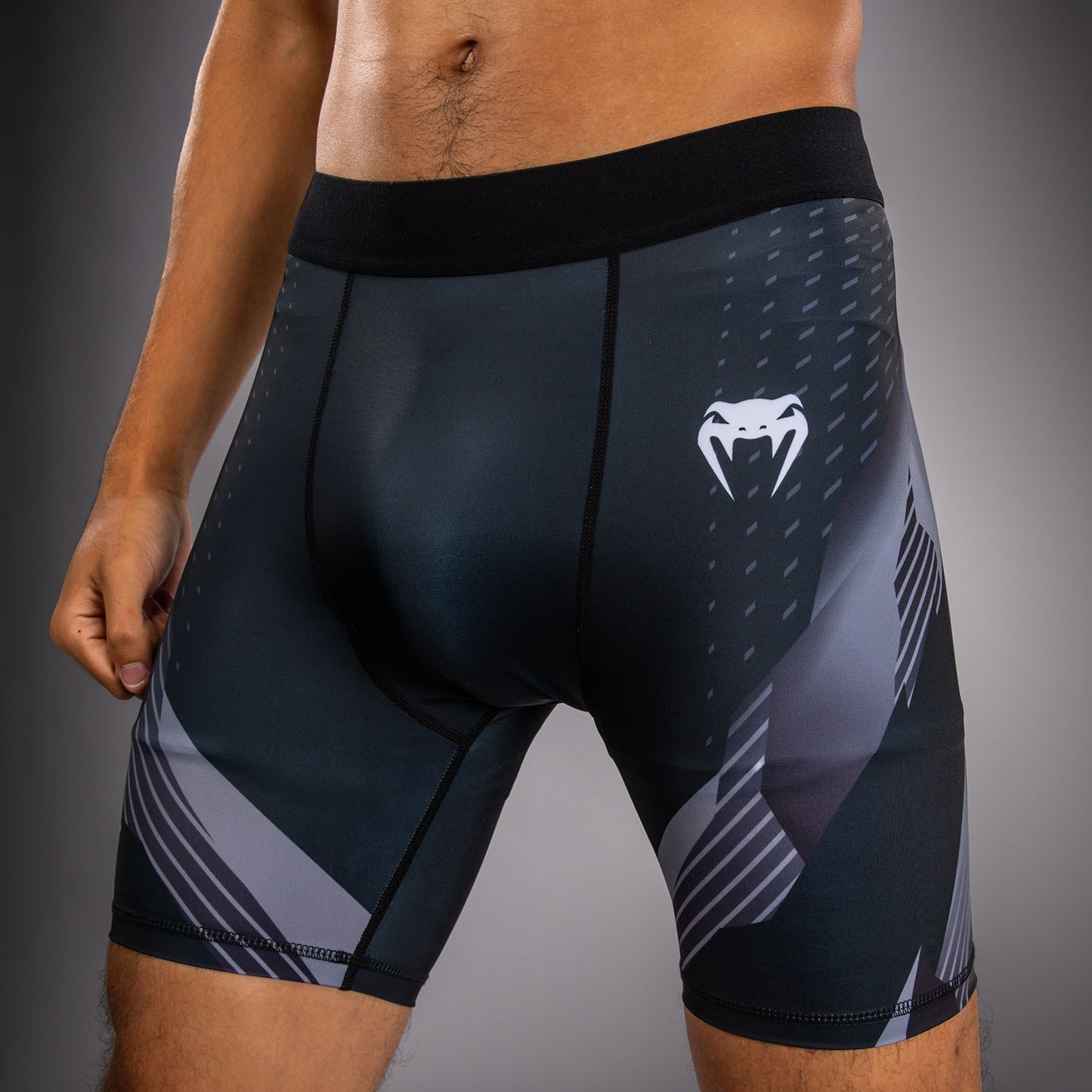 Venum No-Gi 6.0 Vale Tudo Shorts - Black/White