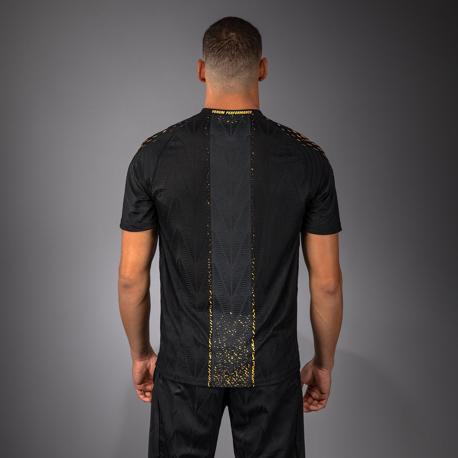 Men's UFC Zenith by Venum Champion Authentic Fight Night Walkout