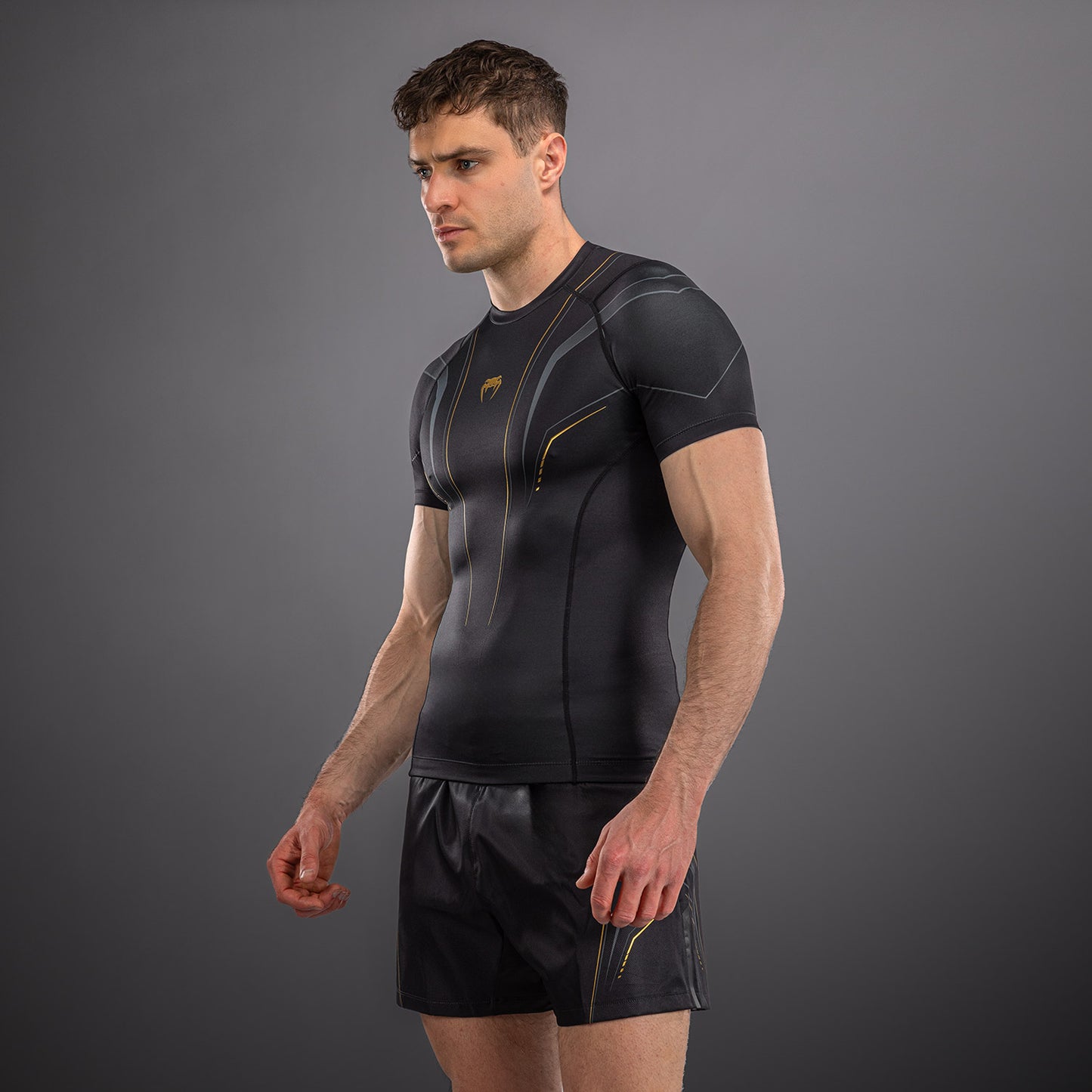 Venum Streamline Short Sleeve Rashguard - Black/Gold