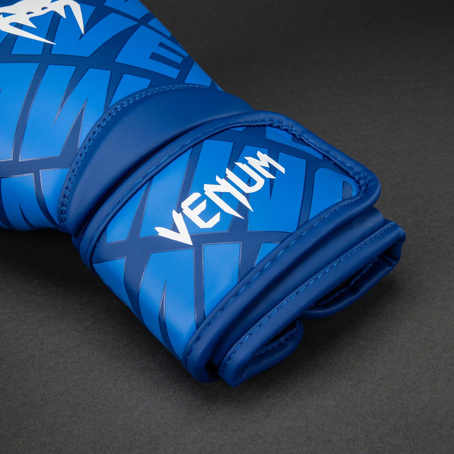 Venum Contender 1.5 XT 3D Boxing Gloves - Royal Blue/White