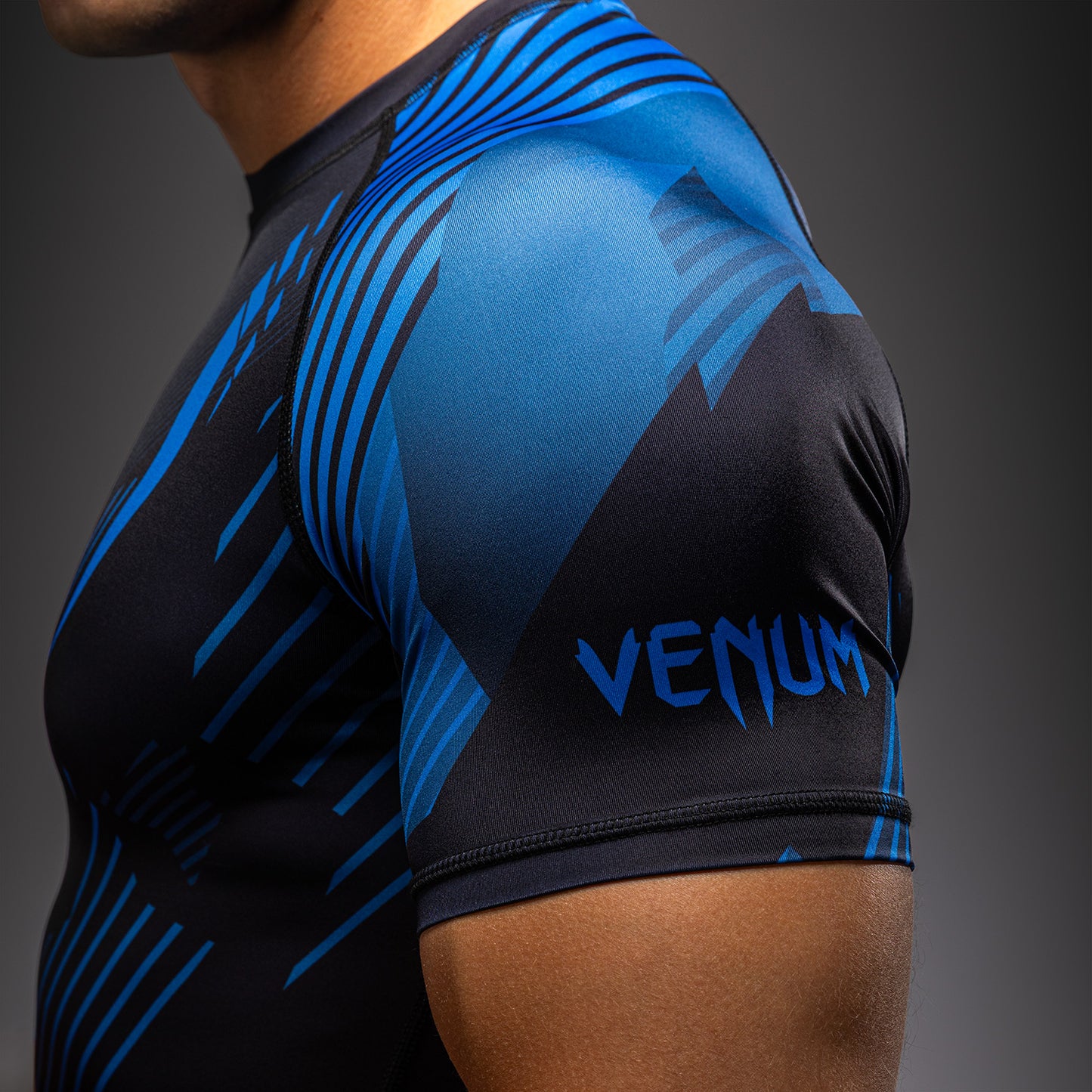 Venum No-Gi 6.0 Short Sleeve Rashguard - Black/Blue