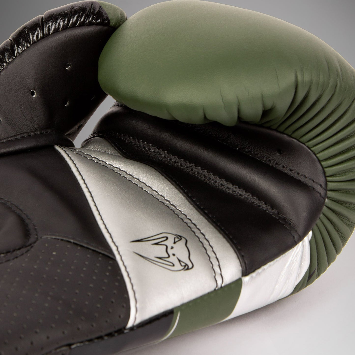Venum Elite Evo Boxing Gloves - Khaki/Silver