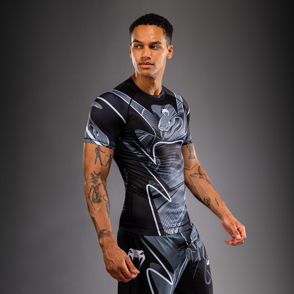 Venum Crimson Viper 2.0 Short Sleeve Rashguard - Black/Grey