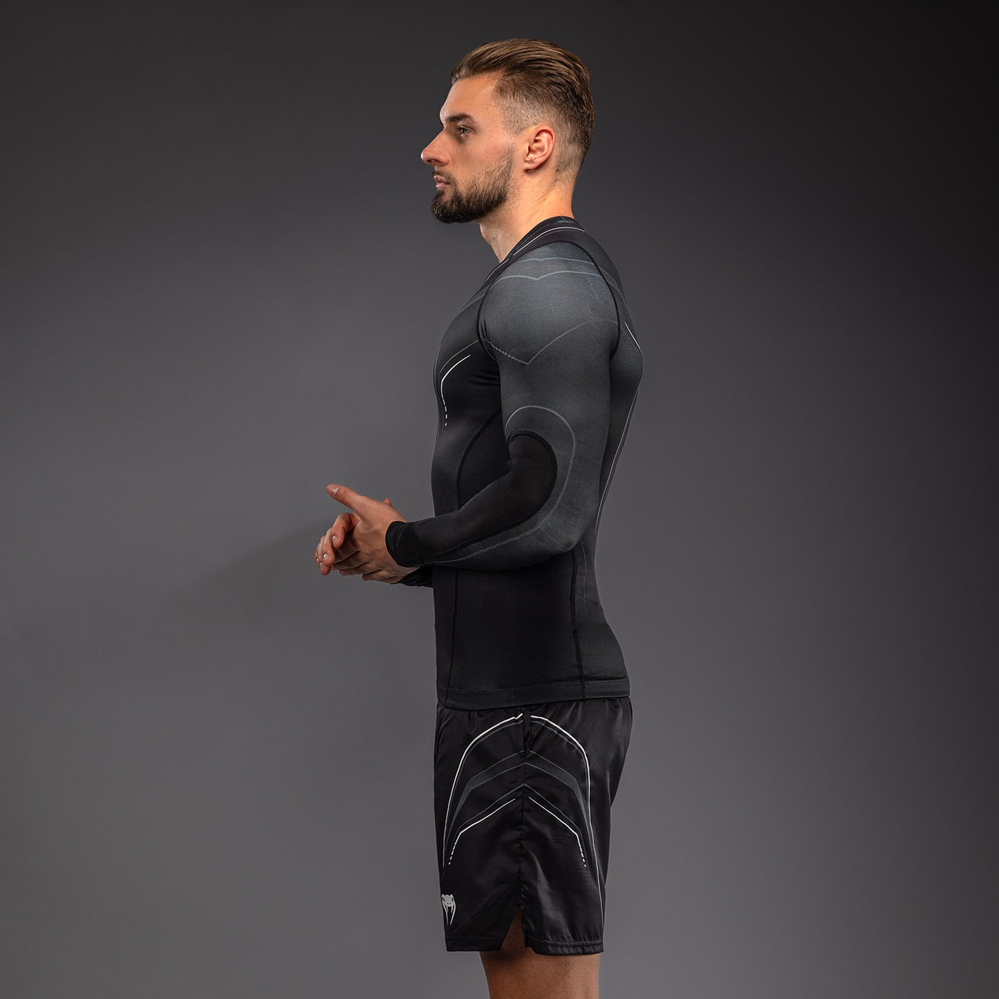 Venum Streamline Long Sleeve Rashguard - Black/White