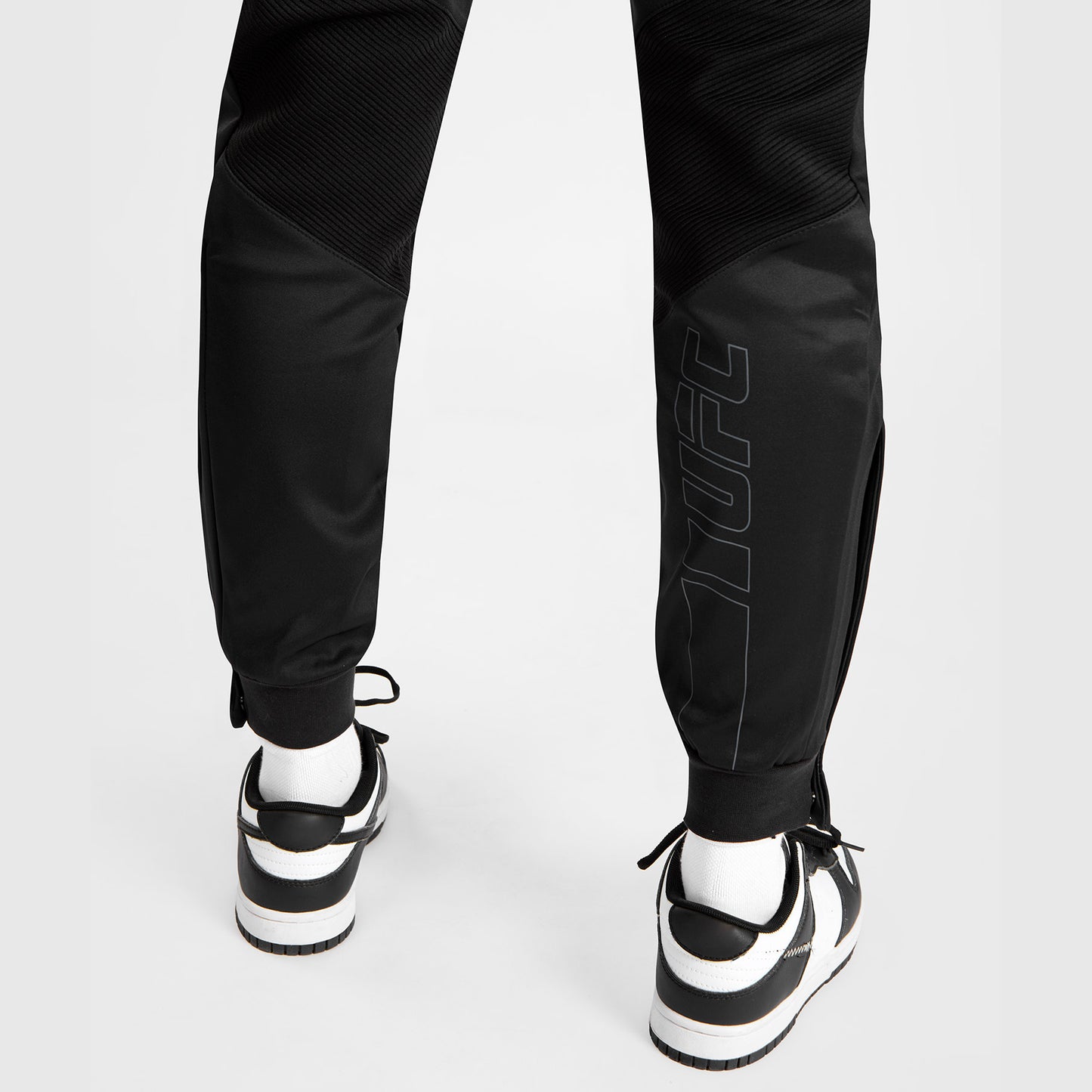 UFC Venum Authentic Fight Week Women's Pants - Black