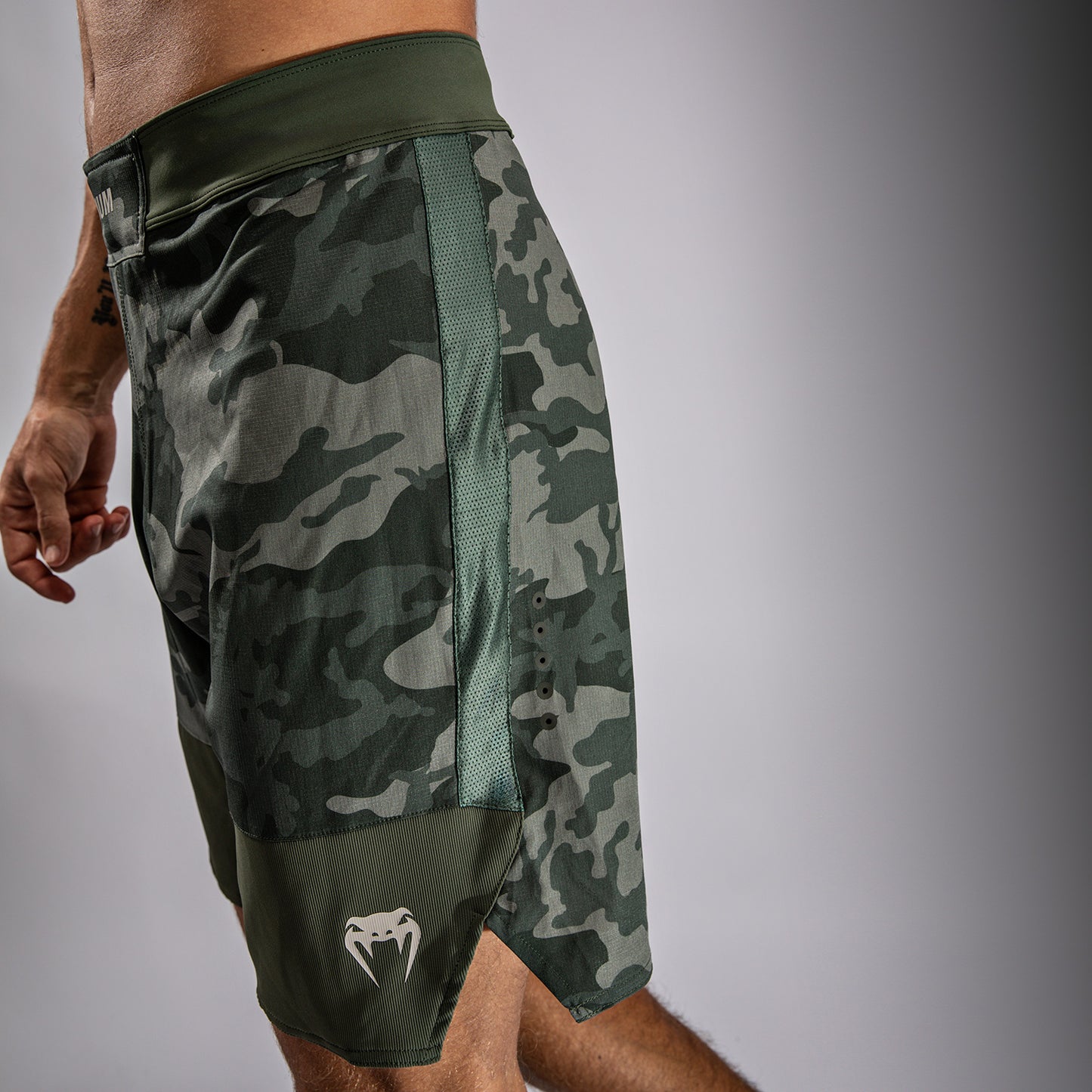 Venum G-Fit Air Men's Fight Shorts - Army Camo