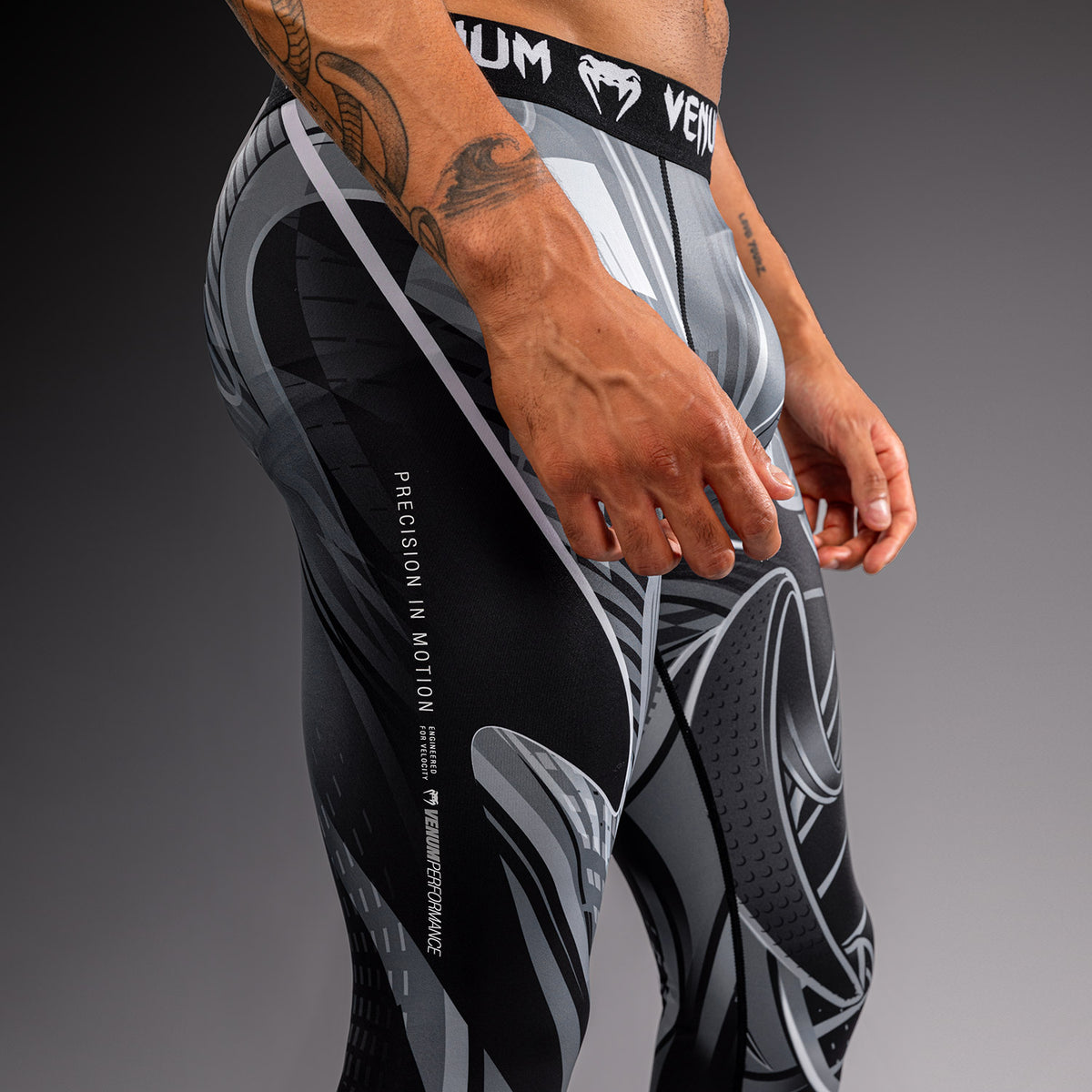 Venum Crimson Viper 2.0 Spats - Black/Grey