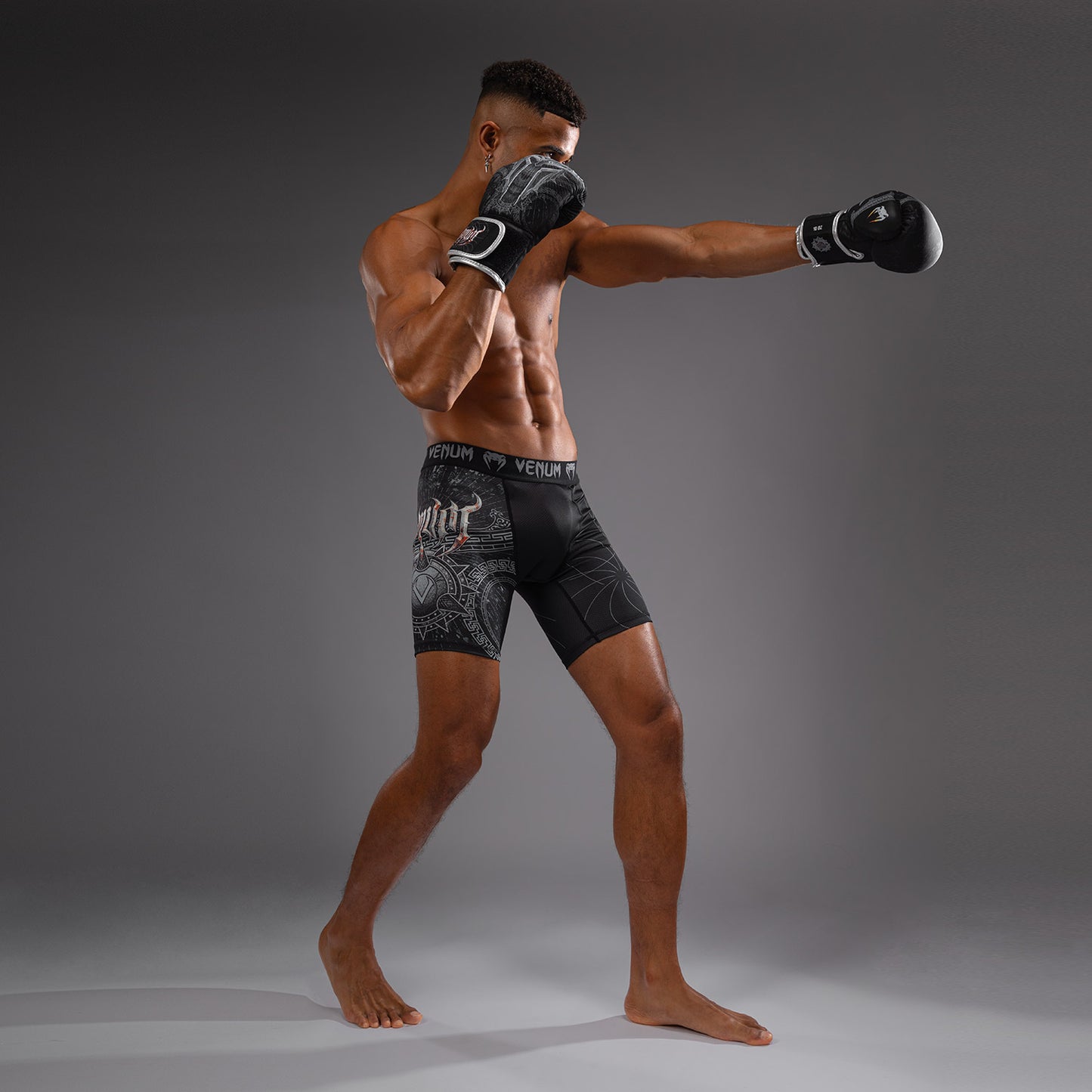 Venum Gladiator 5.0 Men's Vale Tudo Shorts - Black/Silver