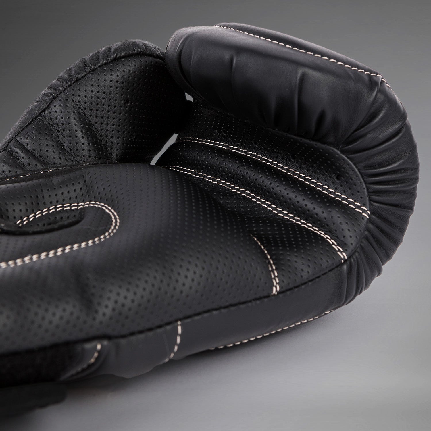 Venum Impact Evo Boxing Gloves - Black - Venum Asia