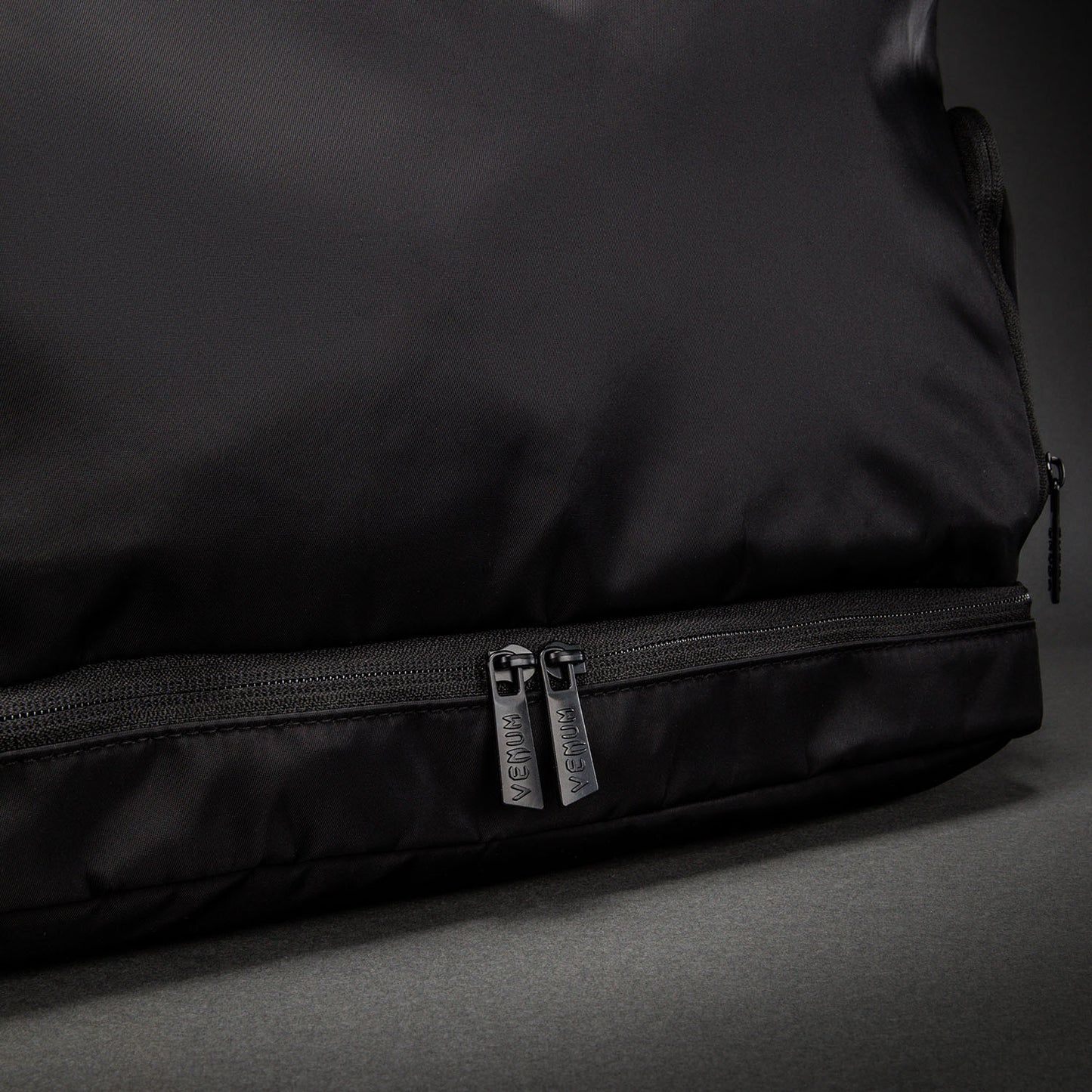 Venum Essential Sports Bags - Black