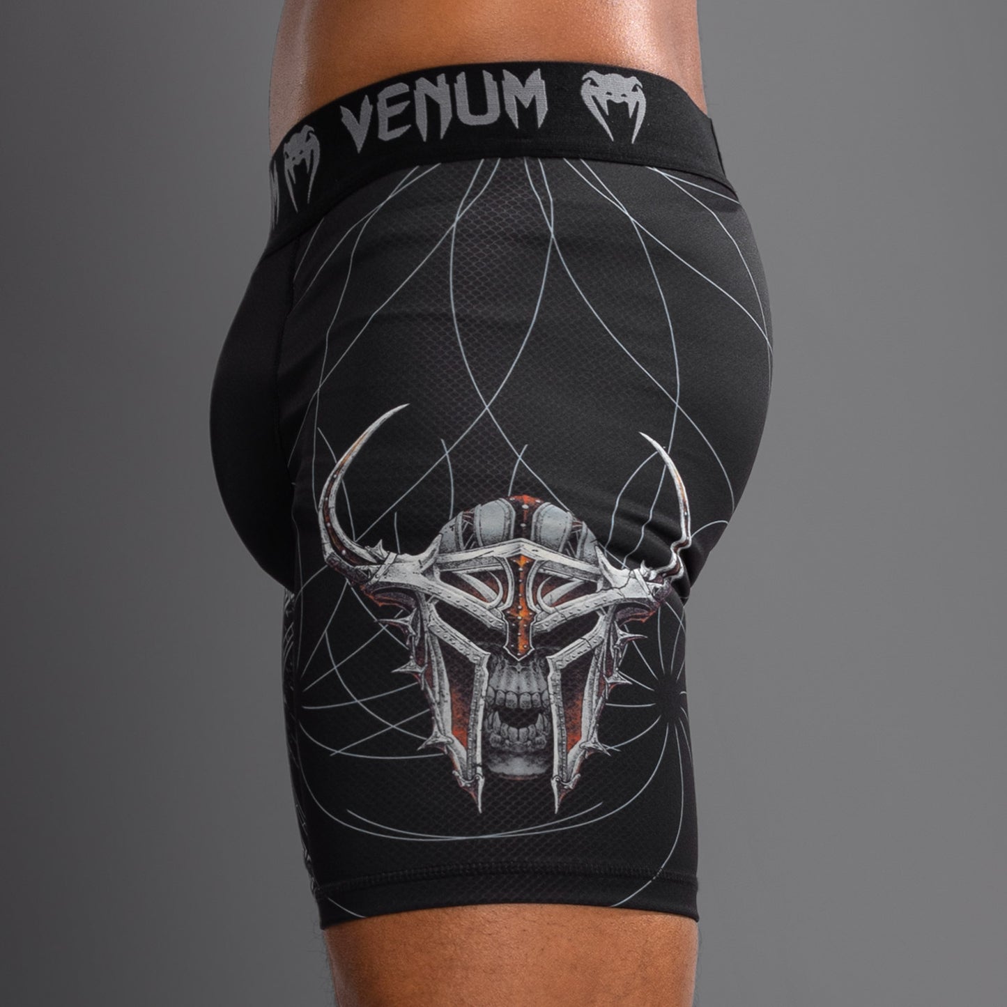 Venum Gladiator 5.0 Men's Vale Tudo Shorts - Black/Silver