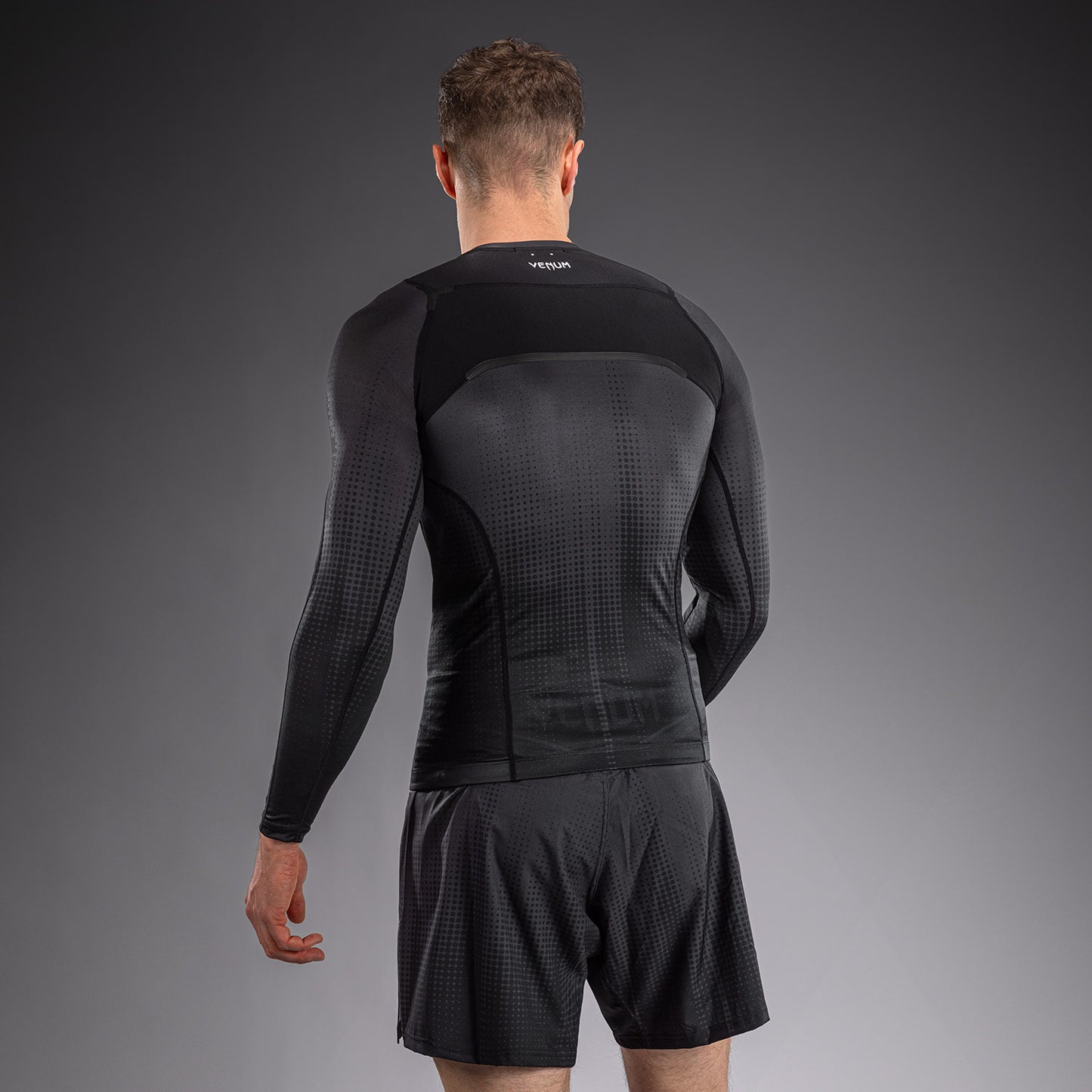 Venum Stealth Long Sleeve Rashguard - Black/White