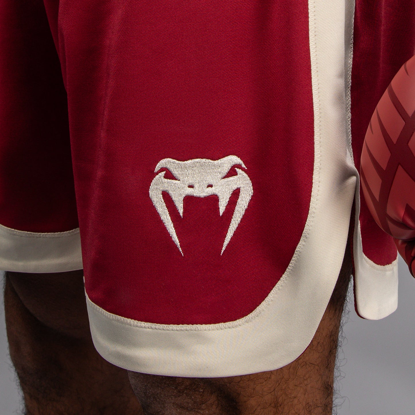 Venum Classic Boxing Shorts – Ruby Red/Ivory