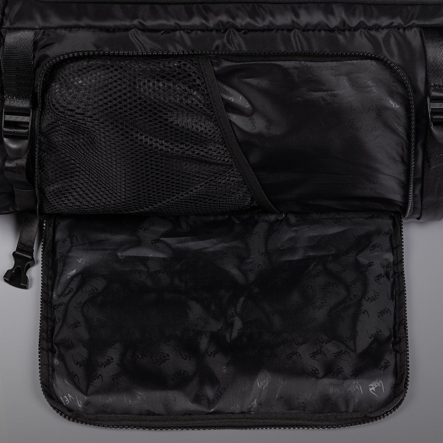 Venum Trainer Hybrid sports bag - Midnight Blue