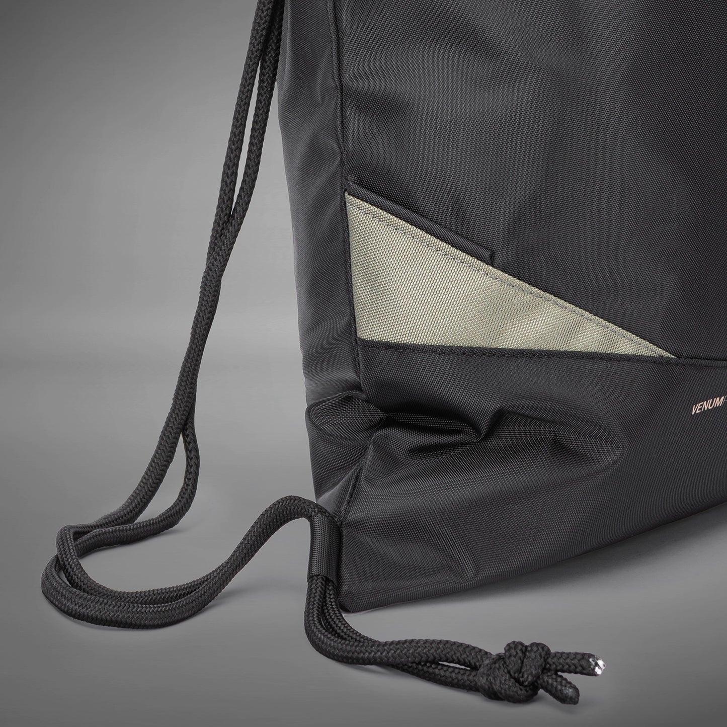 Venum Evo 2 Drawstring Bag (15-20L) - Black/Khaki