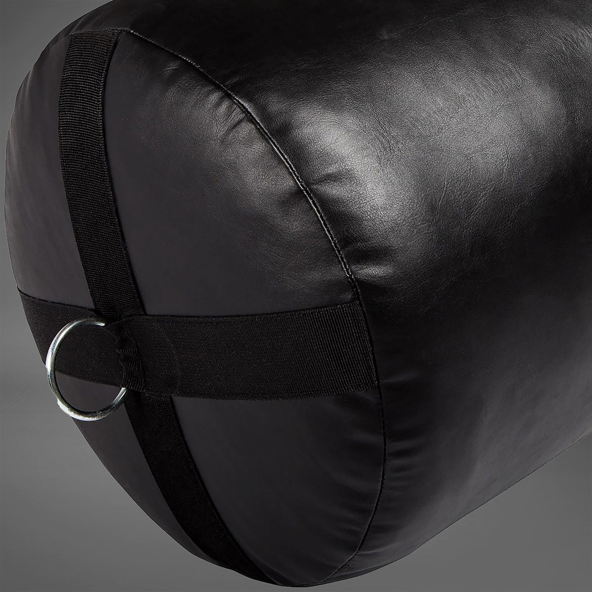 Venum Challenger Heavy bag + Ceiling Hook - Black/White - Filled - 170cm