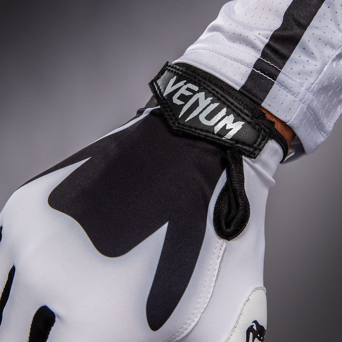 Venum MX Summer Motorbike Gloves - White