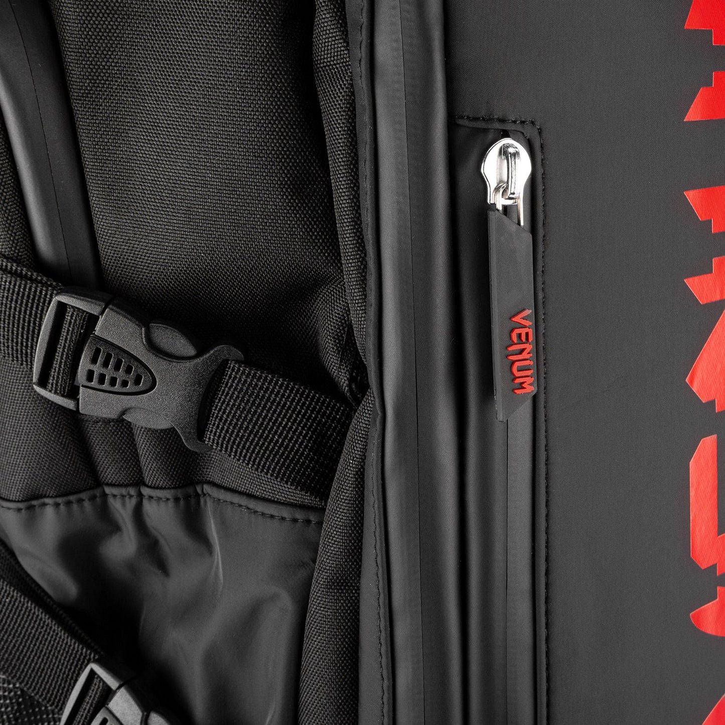 Venum Challenger Xtrem Evo BackPack - Black/Red