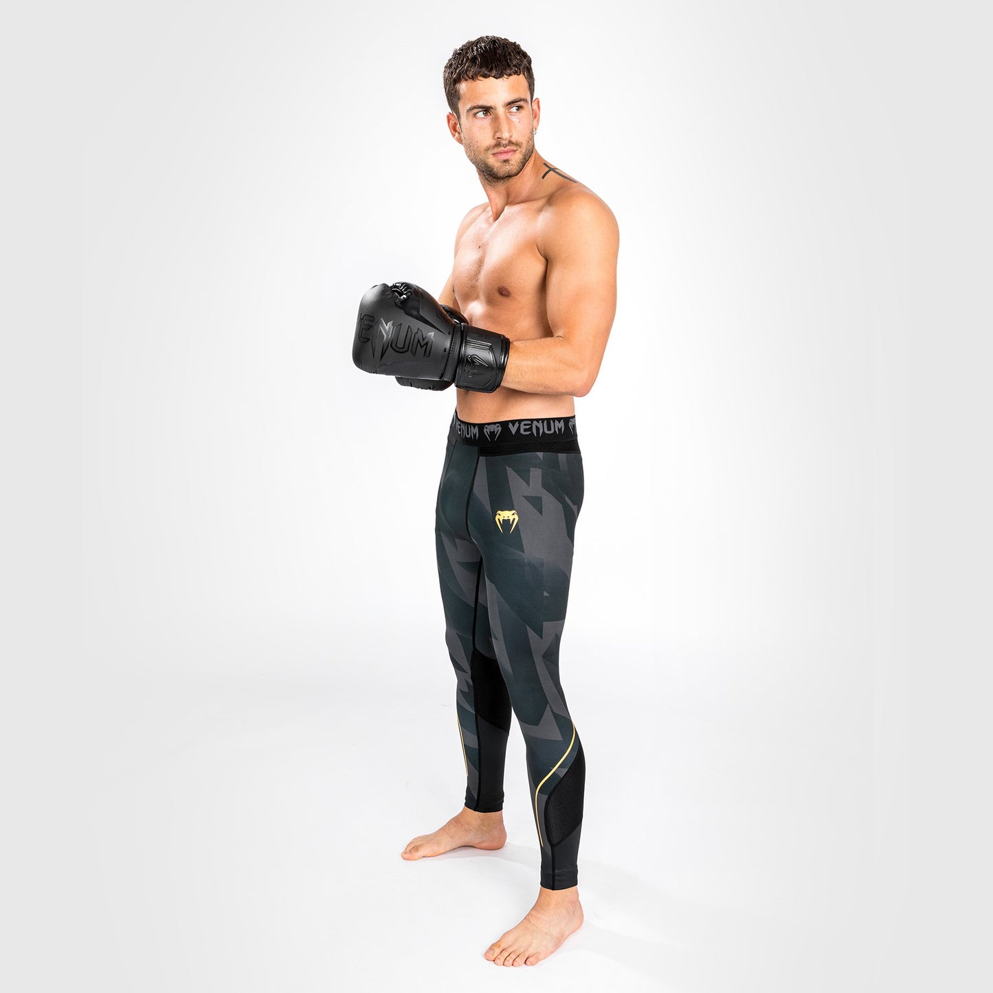 Venum Razor Spats - Black/Gold
