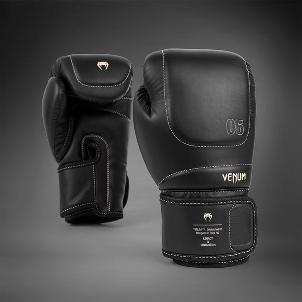 Venum Impact Evo　12oz ブラック　美品 Venum Impact Evo Boxing Gloves - Black - Venum Asia