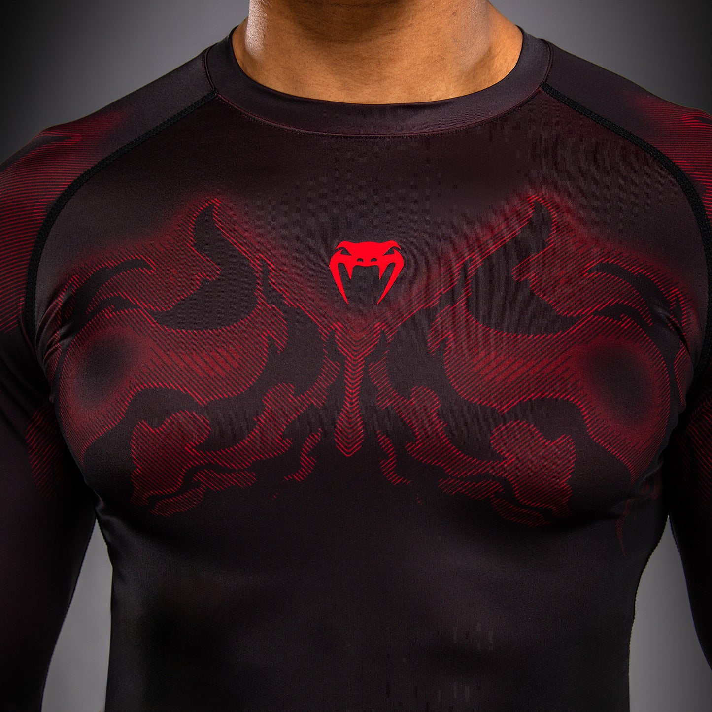 Venum Spectre Long Sleeve Rashguard - Black/Red