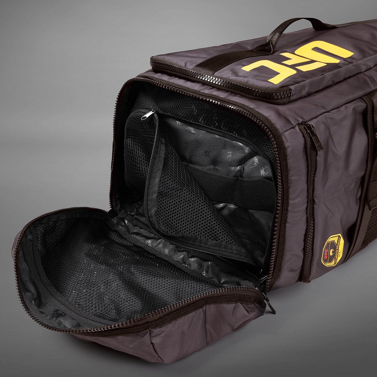 UFC Fusion by Venum Fight Week Duffle Bag - Earthen Brown - Venum Asia