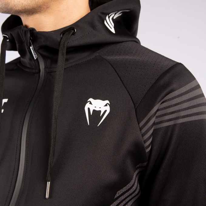 UFC Venum Pro Line Men's Hoodie - Black