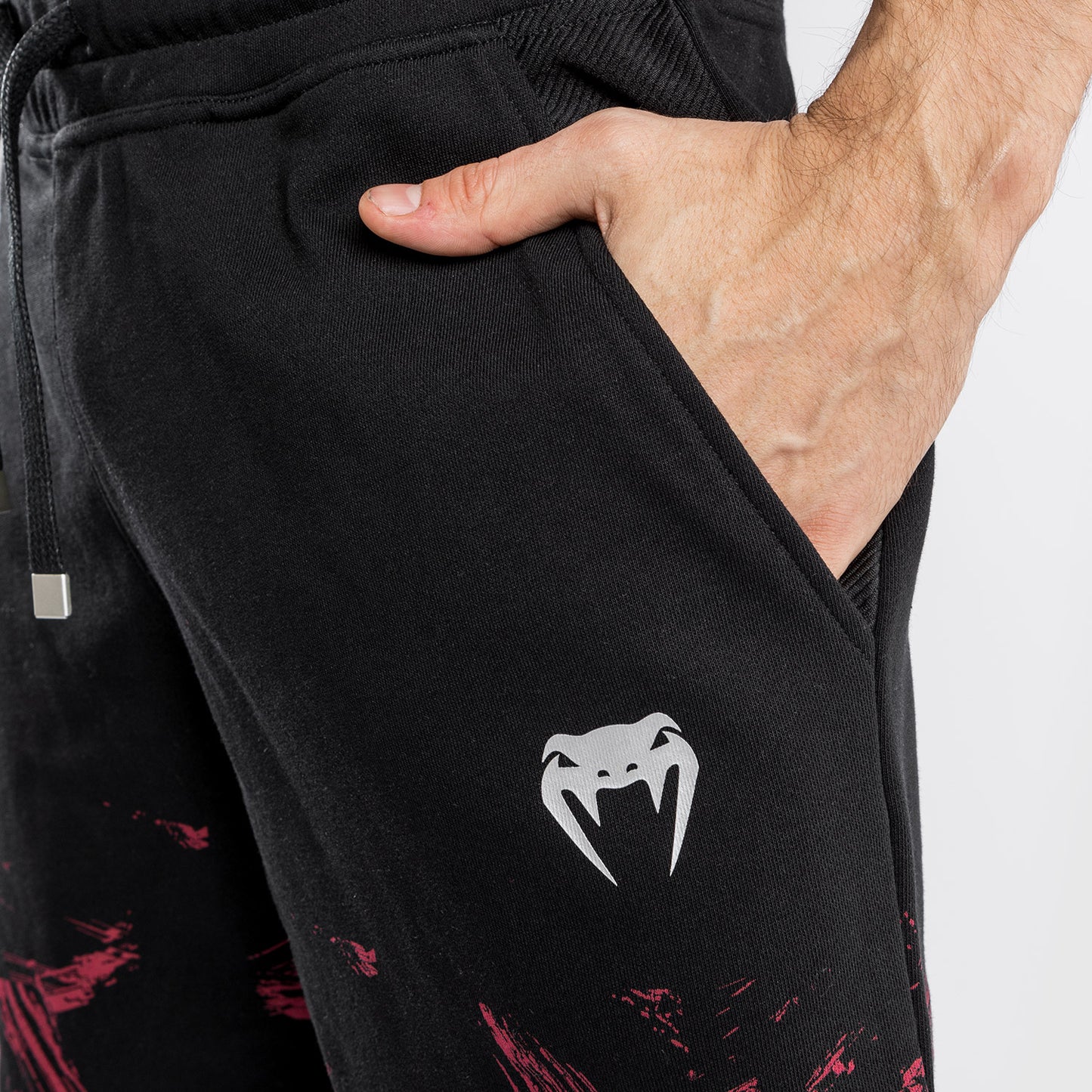 Venum UFC Authentic Fight Week Men's 2.0 Shorts – Black/Red