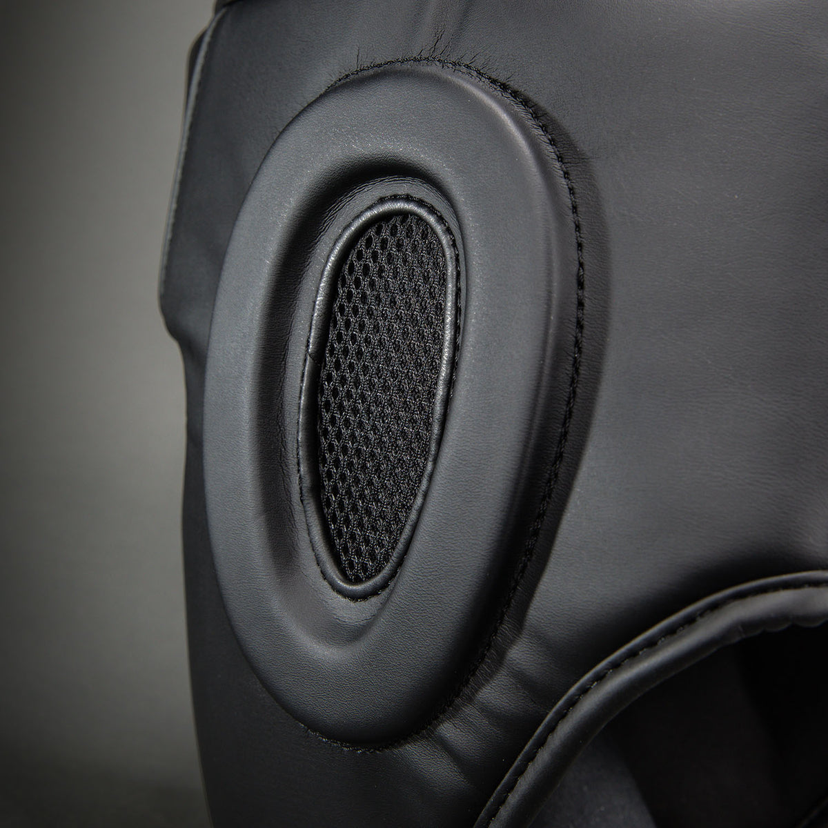 Venum Contender 1.5 Headgear - Black/White