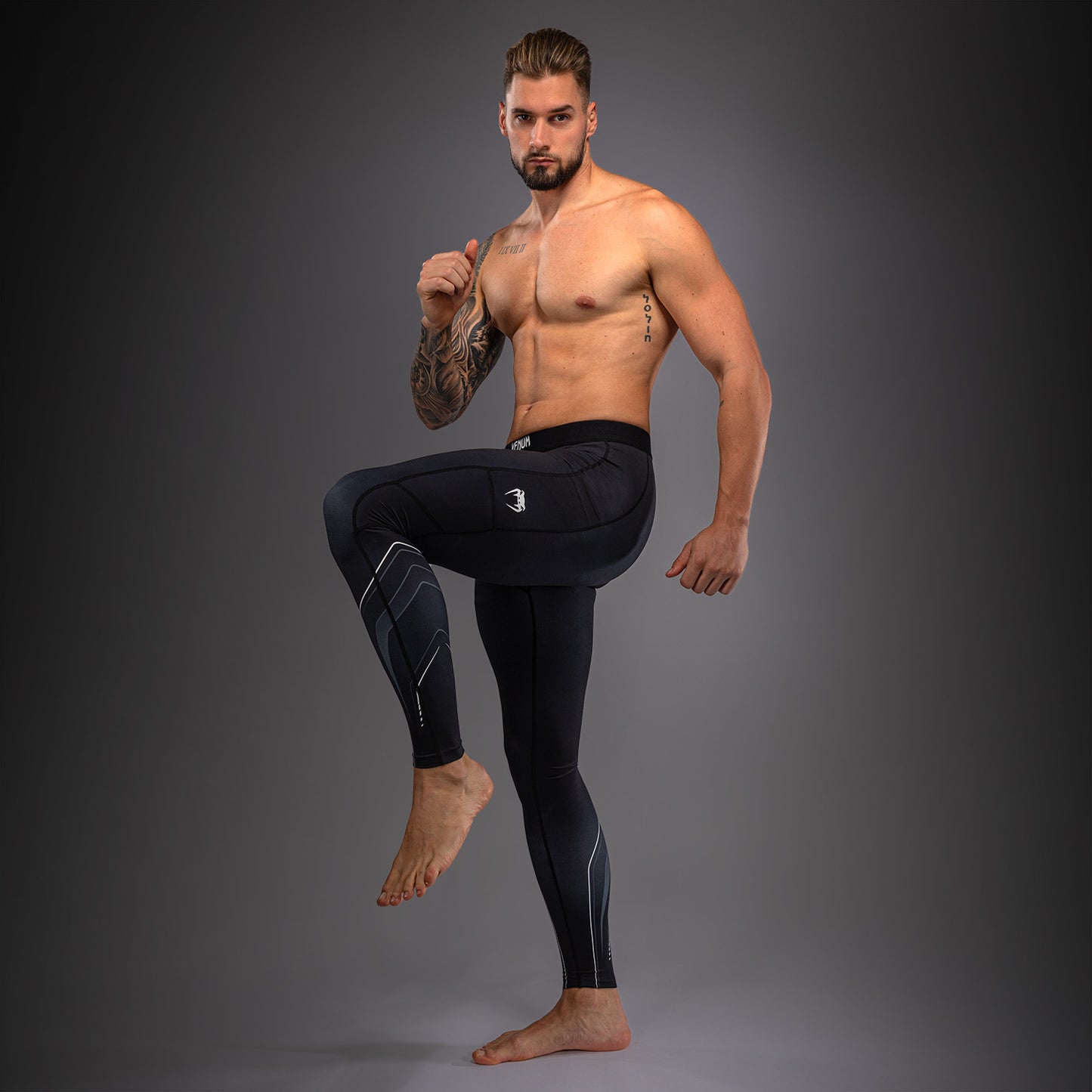 Venum Streamline Spats - Black/White