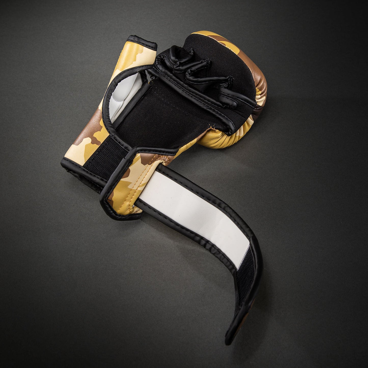 Venum Elite Camo Sparring Gloves - Light Beige/Brown