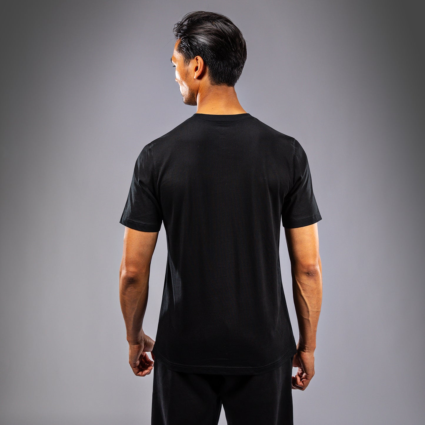 UFC Fusion by Venum Men’s Replica Short Sleeve T-Shirt - Black