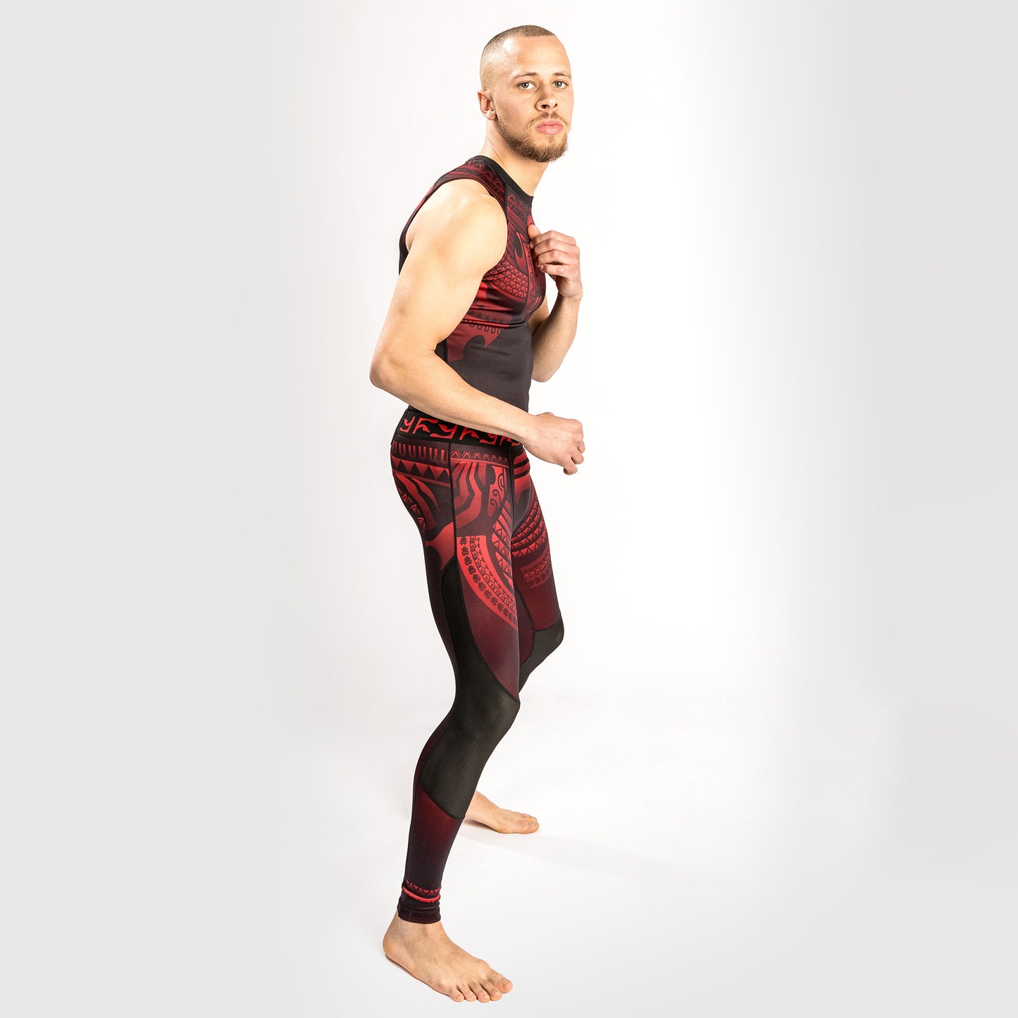 Venum Nakahi Rashguard - Sleeveless - Black/Red