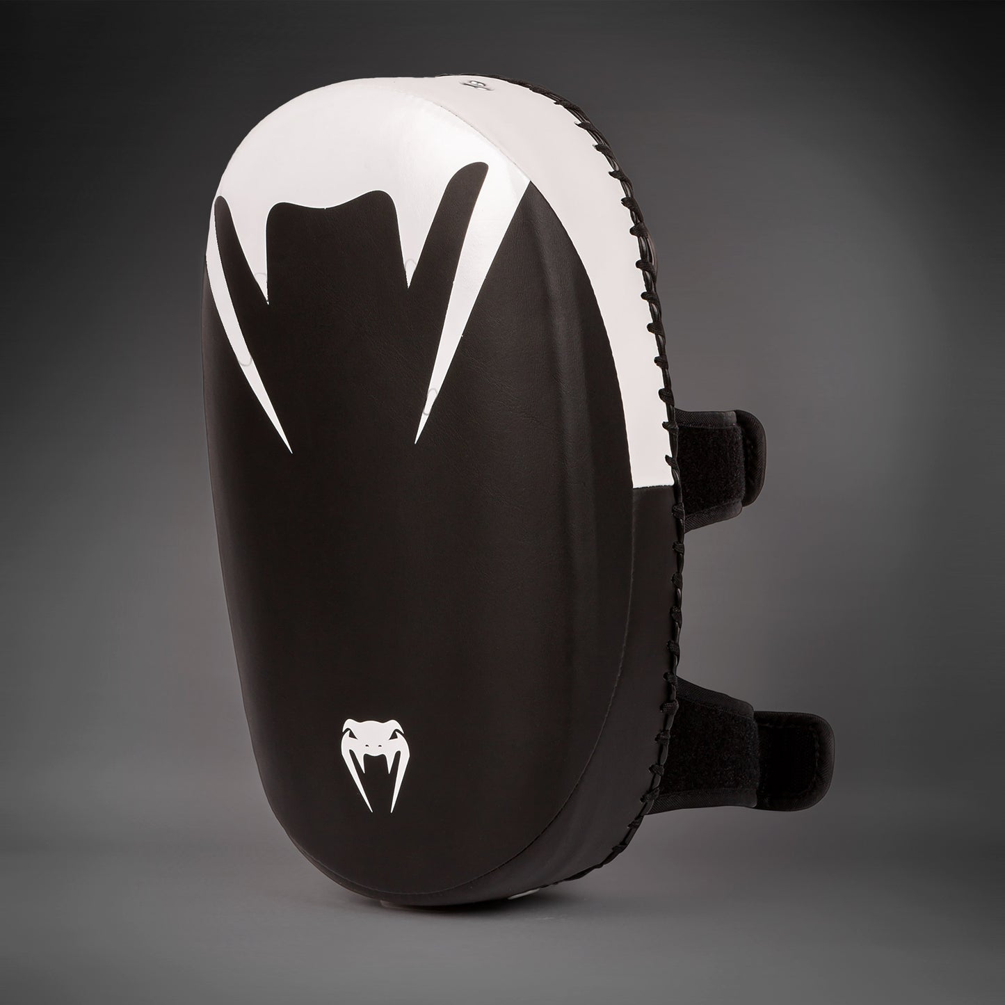 Venum Kick Boxing 2.0 Micro Fiber Paos - Black/White