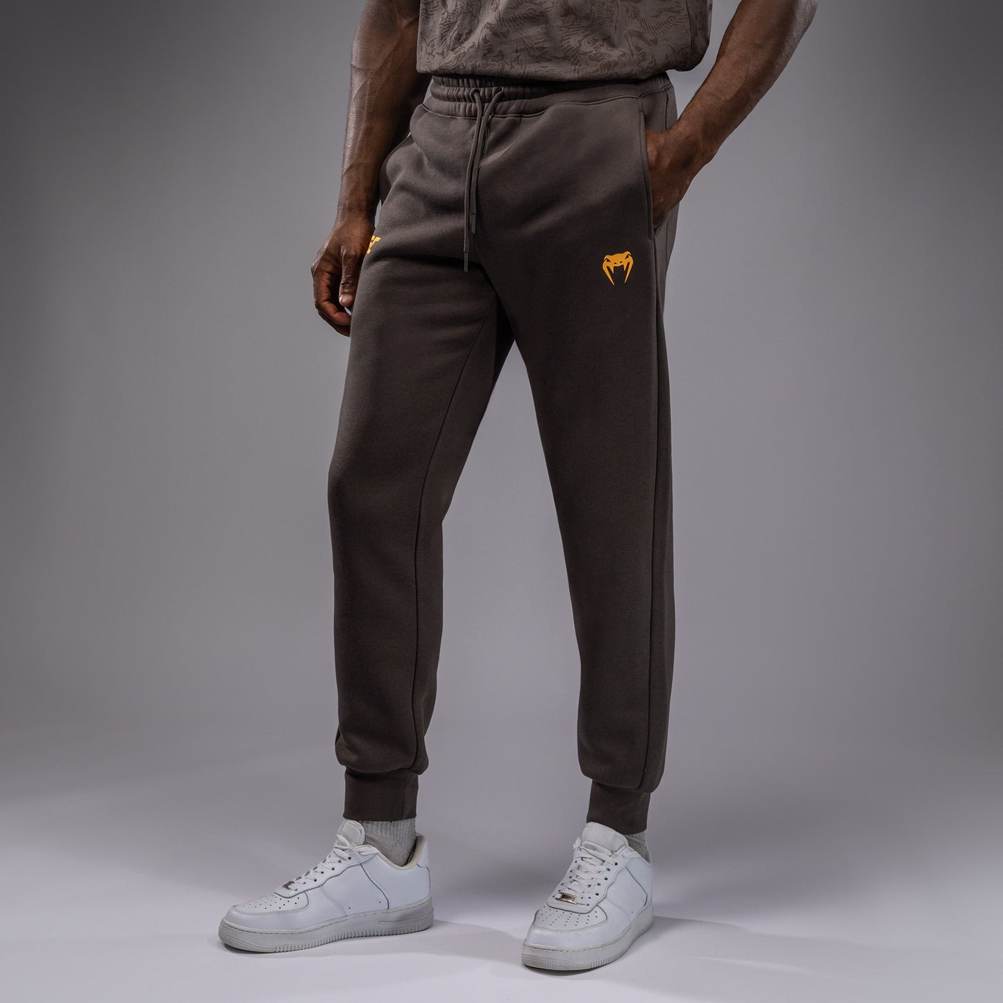 UFC Fusion by Venum Fight Week Men’s Cotton Pant - Solid Earthen Brown