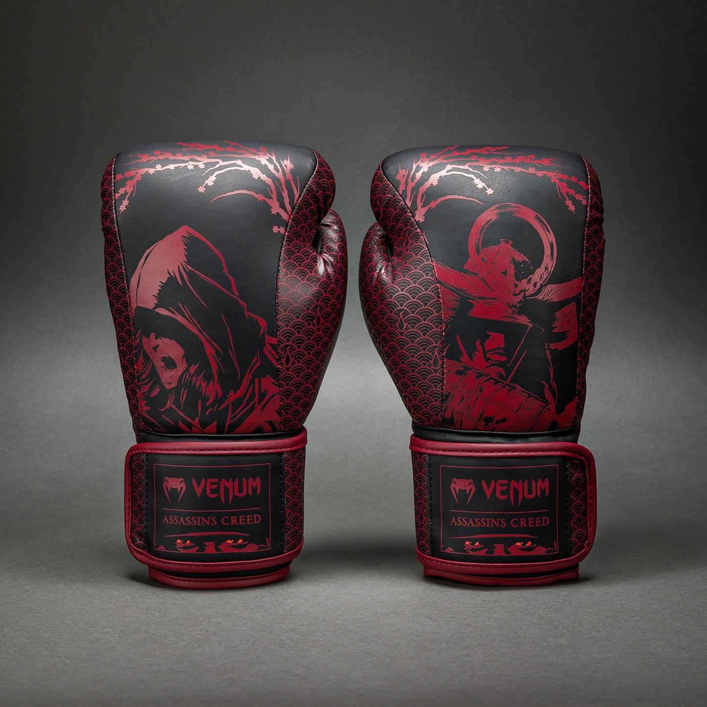 Venum x Assassin's Creed Shadows Boxing Gloves - Burgundy/Black