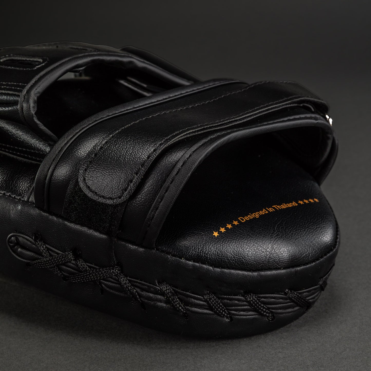 Venum Light Focus Mitts - Black/Gold (Pair)
