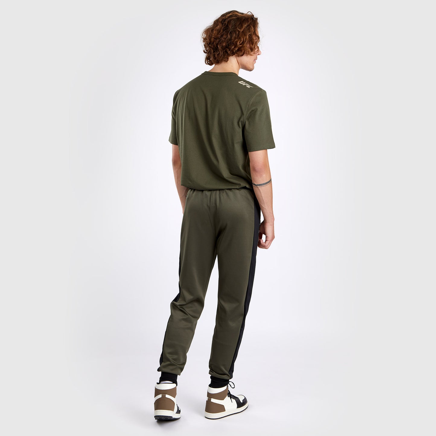 UFC Adrenaline by Venum Fight Week Men’s Performance Jogging Pants - Khaki/Bronze