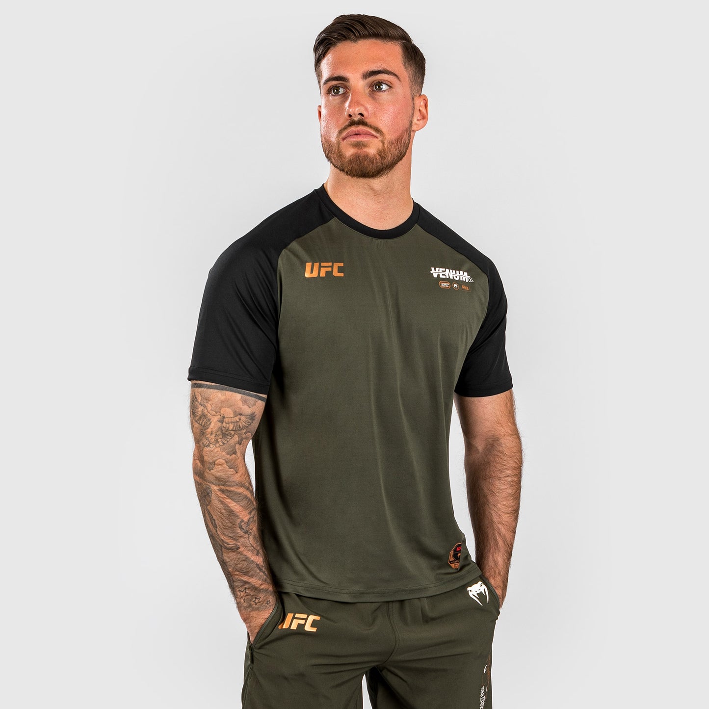UFC Adrenaline by Venum Fight Week Men’s Dry-tech T-shirt - Khaki/Bronze