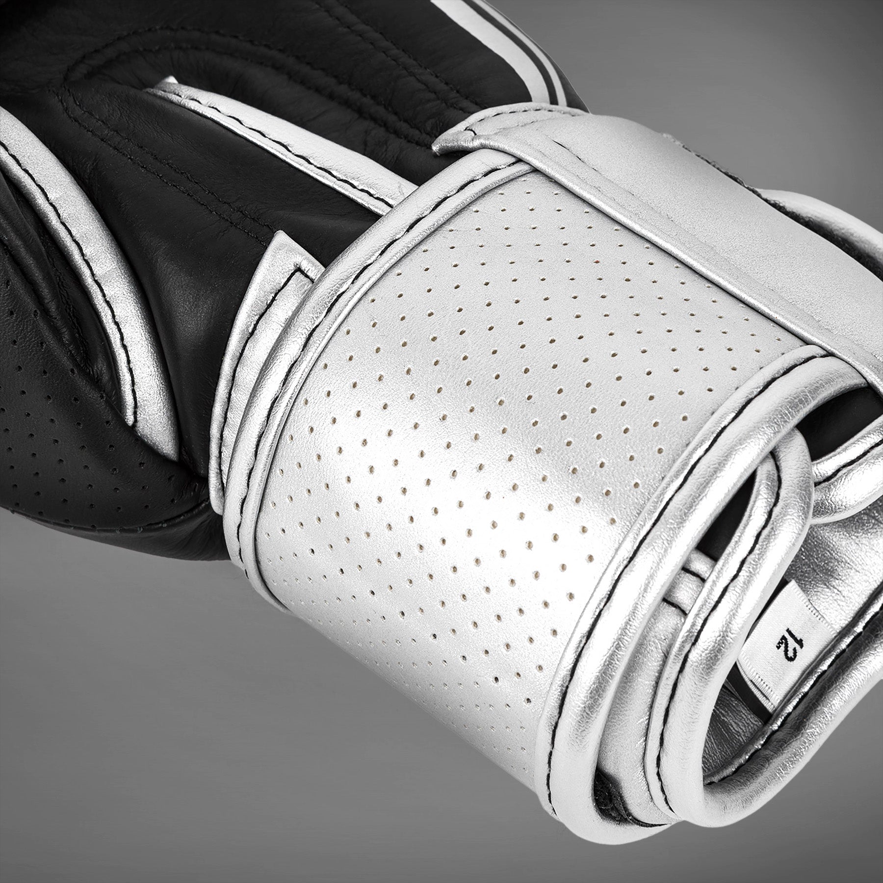 Venum Power 2.0 Boxing Gloves - Black/Silver - Venum Asia